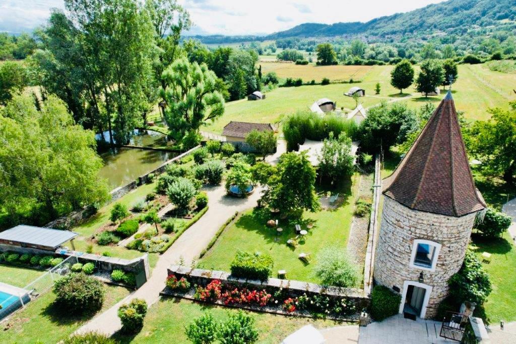 Domaine De Suzel Hotel Vignieu Exterior photo